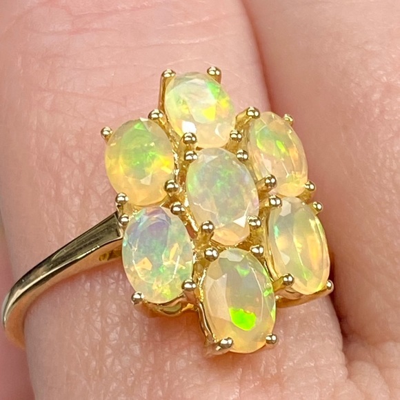 10k Yellow Gold 2 Carat Opal Ring - Fire Opal Flower Custer Ring - Picture 6 of 15